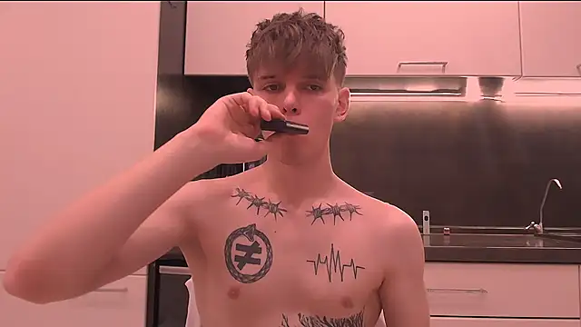 Snapshot of Fredd_Xanders chatting on January 14, 1:50 pm Fredd Xanders online show from January 14, 1:50 pm