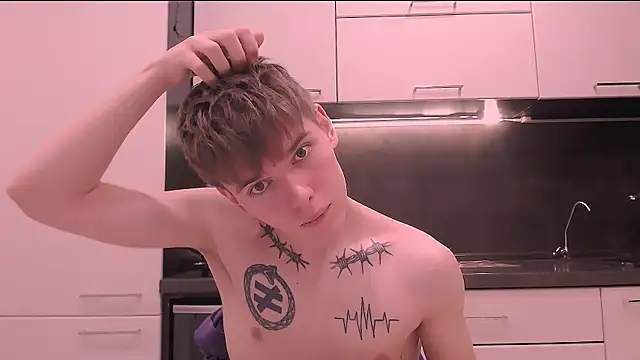 Snapshot of Fredd_Xanders chatting on March 2, 4:36 pm Fredd Xanders online show from March 2, 4:36 pm