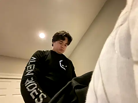 phantom898983 online show from January 6, 5:22 am