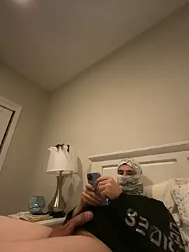 phantom898983 online show from April 14, 7:58 am