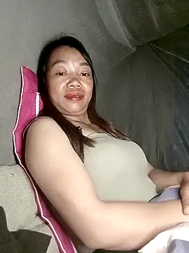 Snapshot of anna-can chatting on March 6, 4:58 pm anna-can online show from March 6, 4:58 pm