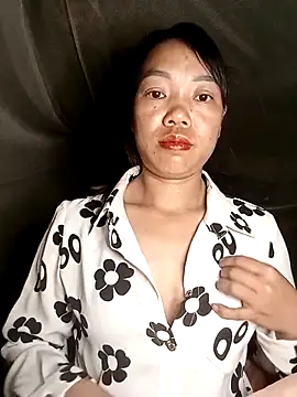 Snapshot of anna-can chatting on March 11, 3:51 pm anna-can online show from March 11, 3:51 pm