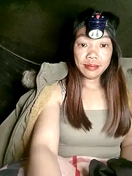 Snapshot of anna-can chatting on March 15, 3:40 pm anna-can online show from March 15, 3:40 pm