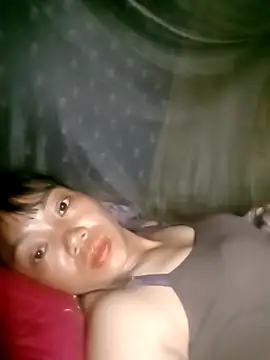 Snapshot of anna-can chatting on April 2, 3:53 pm anna-can online show from April 2, 3:53 pm