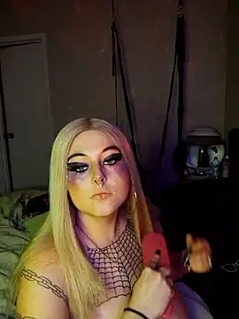 SpiderRose online show from December 21, 9:38 am