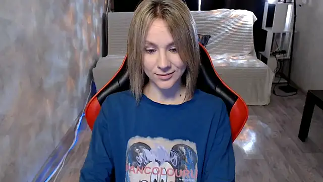 MiaBun1 online show from March 4, 5:13 am