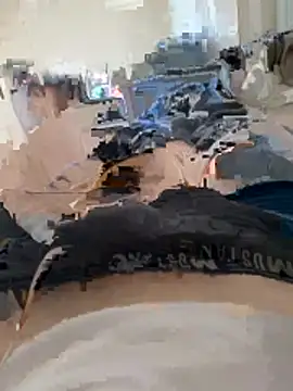 Snapshot of angei094 chatting on February 21, 7:53 am angei094 online show from February 21, 7:53 am