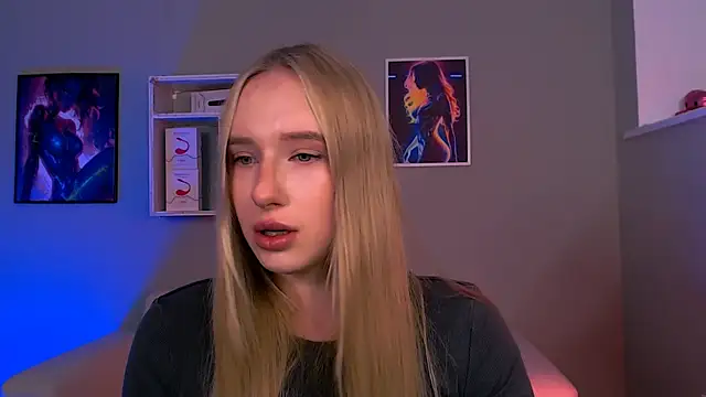 Snapshot of effysosweet chatting on December 20, 9:00 pm effysosweet online show from December 20, 9:00 pm