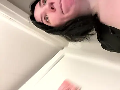 Nattasss online show from February 11, 2:00 pm