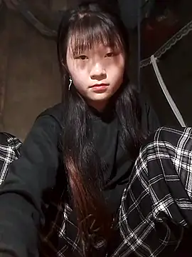 hinata-xx online show from December 22, 11:29 am