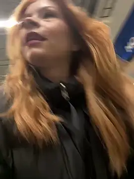 Snapshot of _Little_Ginger chatting on February 6, 12:48 am Little Ginger online show from February 6, 12:48 am