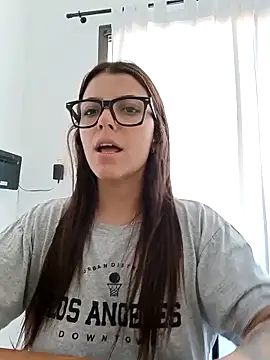 lililovexx online show from February 17, 1:29 pm