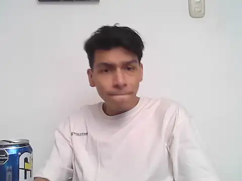 Patrick3 5556 online show from December 16, 8:36 pm