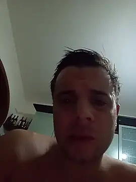 HootedSnow online show from July 14, 11:43 pm