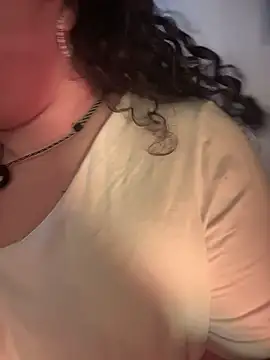 Snapshot of VanesssaMilf_ chatting on January 11, 2:00 pm VanesssaMilf online show from January 11, 2:00 pm