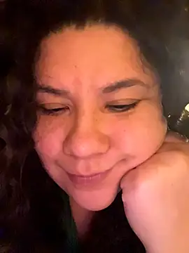 Snapshot of VanesssaMilf_ chatting on February 23, 4:43 am VanesssaMilf online show from February 23, 4:43 am