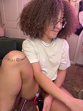 ollythegreat online show from January 14, 4:07 am