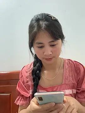 Him MountainGirl online show from March 29, 1:49 am