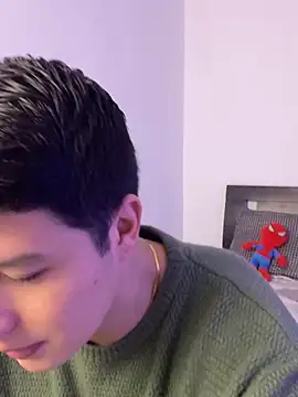 Goldenknight33 online show from April 10, 2:00 pm