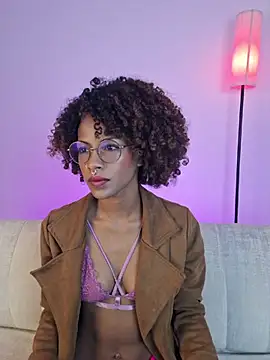 NaomiClay online show from April 9, 12:32 pm