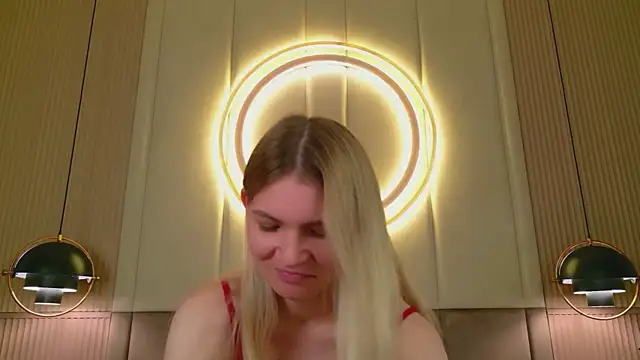 Vivien Hans online show from June 21, 8:55 pm