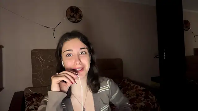 Snapshot of AnitraWackerbarth chatting on December 21, 10:17 pm AnitraWackerbarth online show from December 21, 10:17 pm