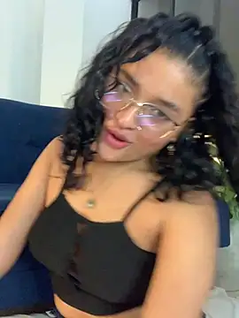 ladulcemary  online show from March 2, 9:10 pm