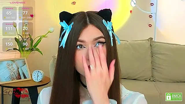 oliviaah  online show from March 13, 3:07 pm