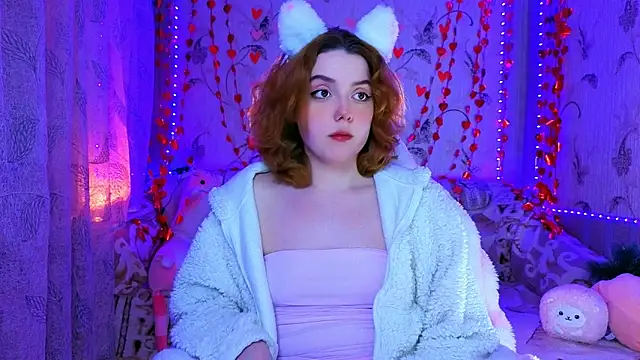 Ari Meow online show from March 8, 6:12 pm