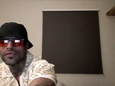 Chesarini online show from December 18, 9:26 am