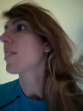 CelestialRuby online show from October 28, 2:42 pm