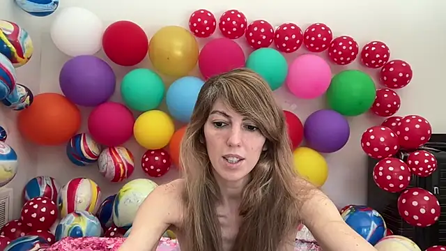 Snapshot of CelestialRuby chatting on February 16, 4:58 pm CelestialRuby online show from February 16, 4:58 pm