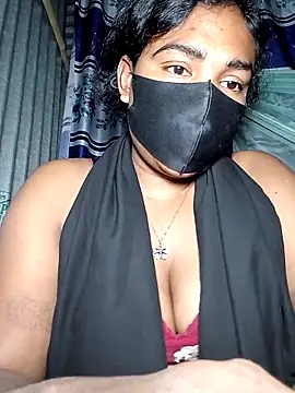 Snapshot of porimoi_505 chatting on February 17, 6:36 pm porimoi 505 online show from February 17, 6:36 pm