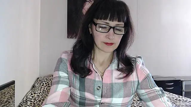 Eila Morigan online show from April 8, 8:58 am