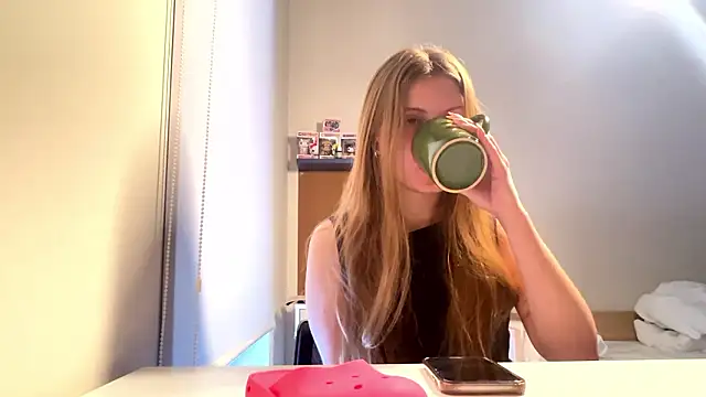 Callmeee star online show from January 15, 7:24 am