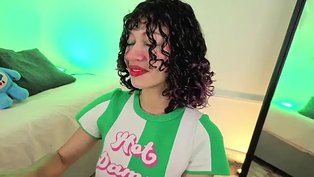 channel conner05 online show from March 28, 1:22 pm