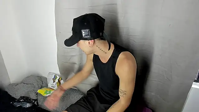 angel boy sex online show from December 15, 4:55 pm