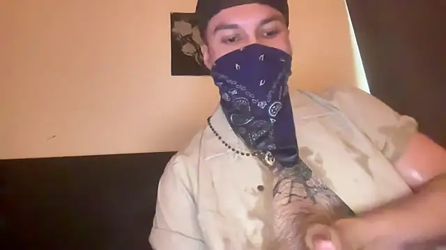 Snapshot of angelblanco chatting on February 12, 1:11 am angelblanco online show from February 12, 1:11 am