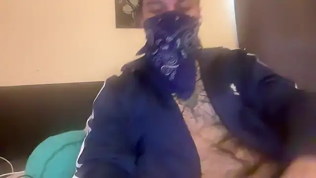 Snapshot of angelblanco chatting on February 21, 8:21 pm angelblanco online show from February 21, 8:21 pm