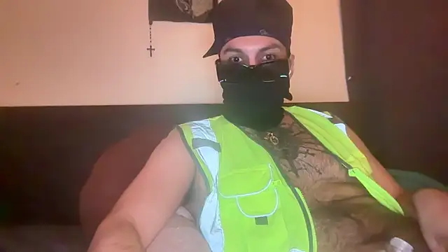 Snapshot of angelblanco chatting on March 4, 6:19 am angelblanco online show from March 4, 6:19 am