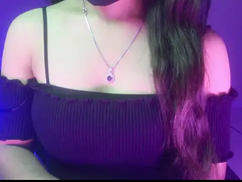 Isha Lush online show from December 18, 5:19 pm