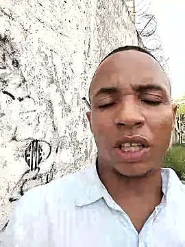 Snapshot of Andreskelly chatting on February 5, 9:08 pm Andreskelly online show from February 5, 9:08 pm