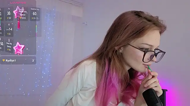 Snapshot of Angel_Bruh chatting on January 14, 8:14 pm Angel Bruh online show from January 14, 8:14 pm