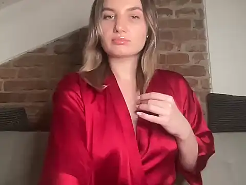 Snapshot of Heiva01 chatting on December 13, 7:53 pm Heiva01 online show from December 13, 7:53 pm