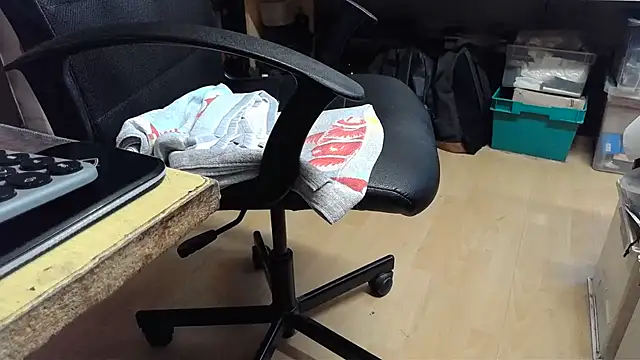 oldmann08 online show from January 14, 8:53 am