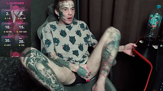 lonelycry7tal online show from December 16, 9:31 pm