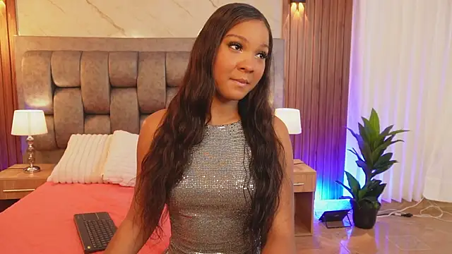 Chloe Harris online show from January 16, 12:42 pm