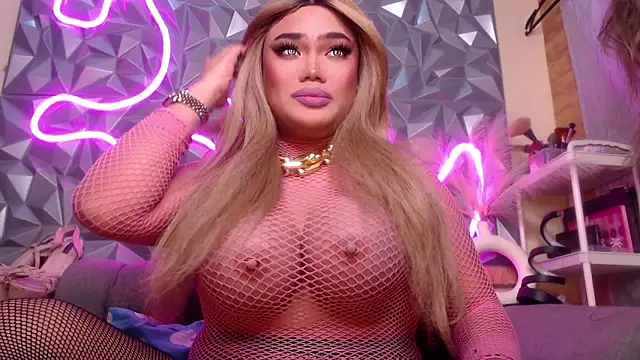 AlwaysHornyMia online show from January 8, 10:28 am