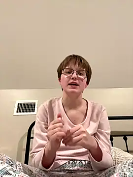 Lassie Cassie online show from January 6, 4:05 am