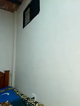 Evangeline Bonnet online show from February 9, 11:14 am